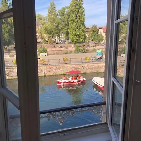 Au Bord De L'eau * Strasbourg